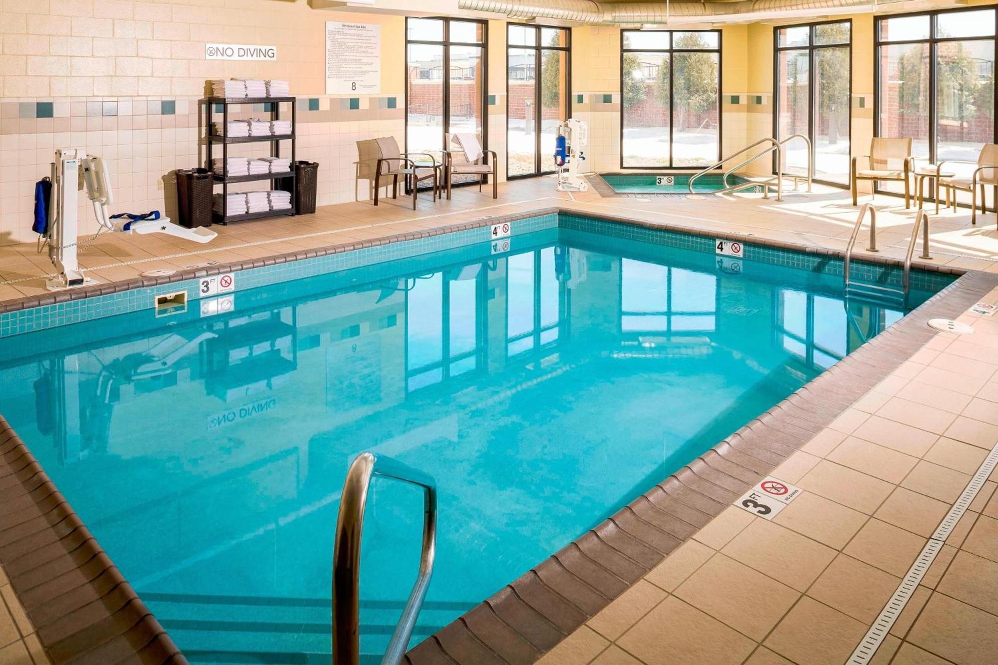 Courtyard By Marriott Sioux Falls Eksteriør billede